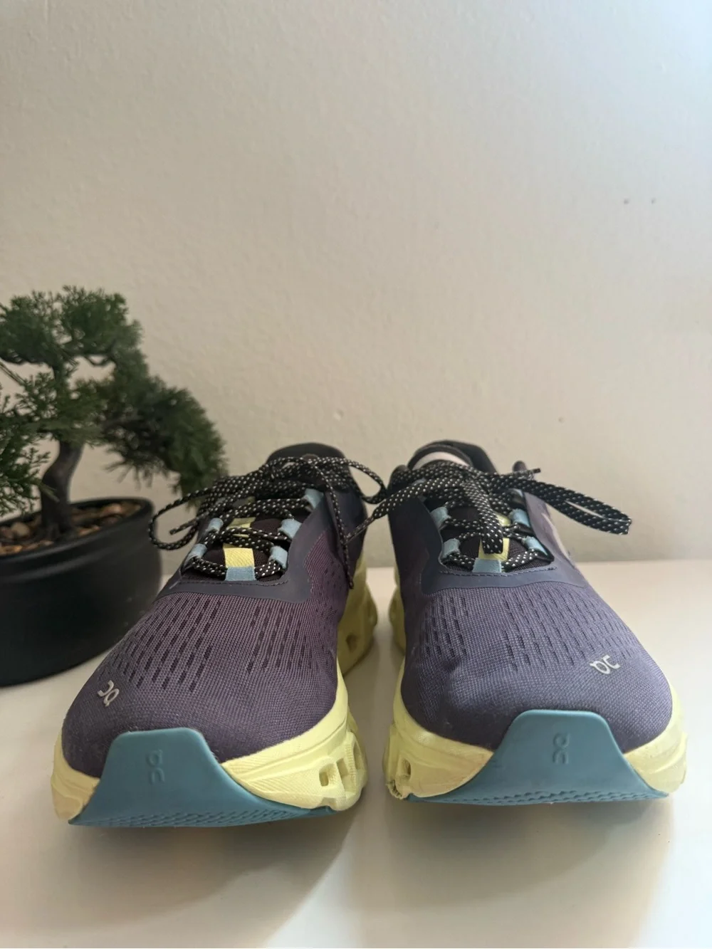 On Running lightweight athletic